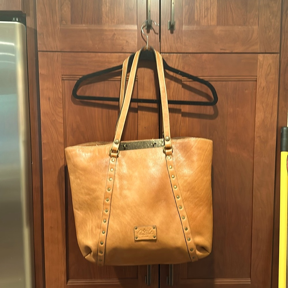 Patricia Nash Tote